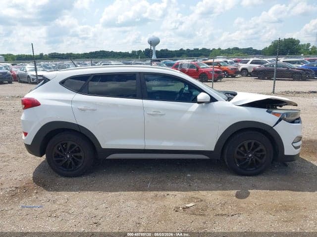 2017 HYUNDAI TUCSON SE 14