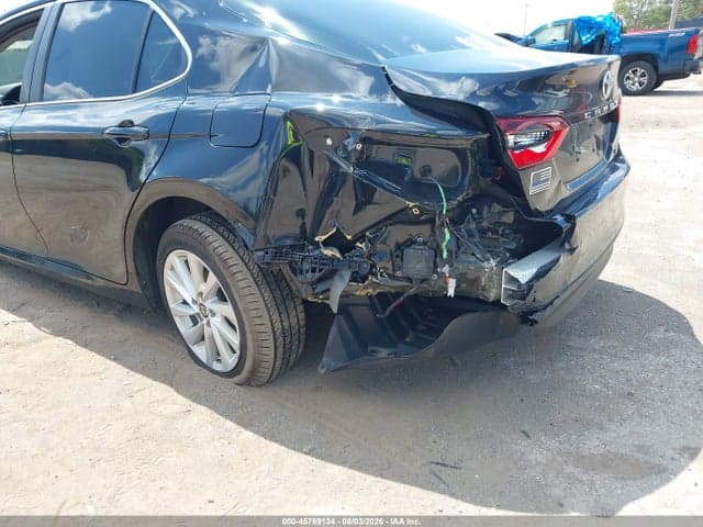 2021 TOYOTA CAMRY LE 6