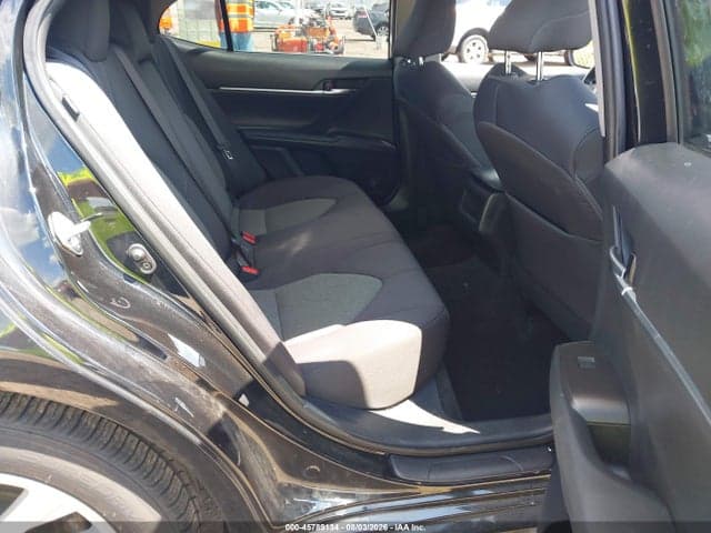 2021 TOYOTA CAMRY LE 8