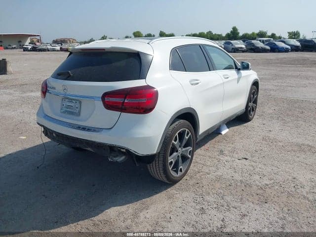 2020 MERCEDES-BENZ GLA 250 4