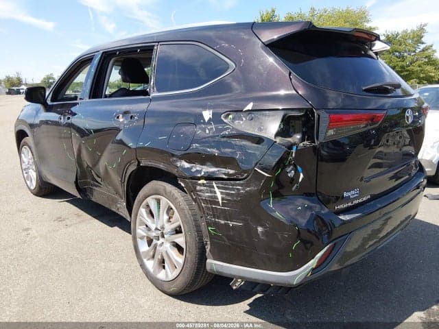 2021 TOYOTA HIGHLANDER LIMITED 3