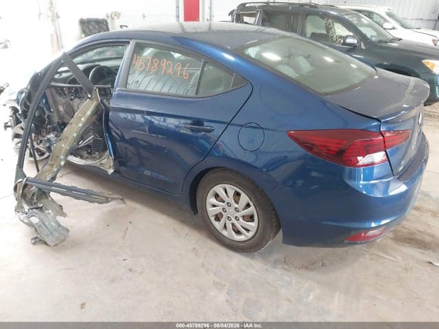 2019 HYUNDAI ELANTRA SE 3