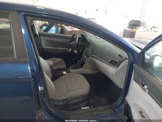 2019 HYUNDAI ELANTRA SE 5