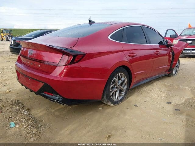 2021 HYUNDAI SONATA SEL 4