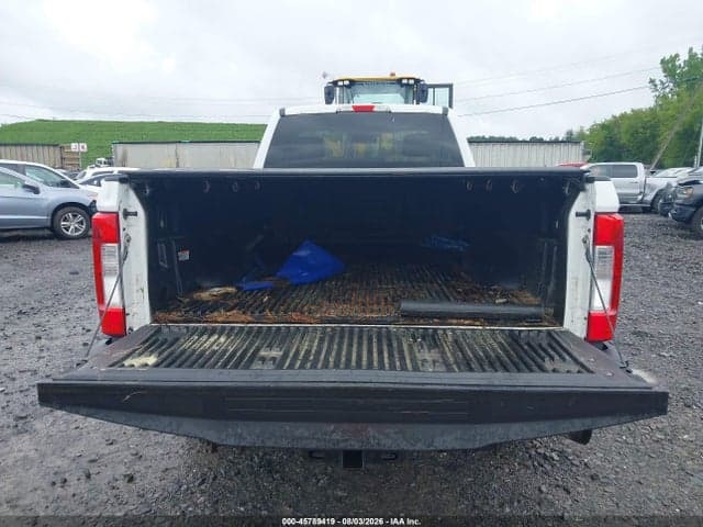 2017 FORD F-250 XL 8