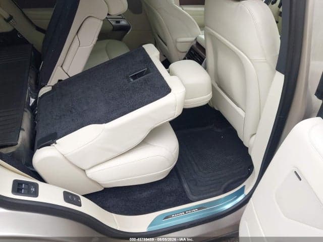 2025 LAND ROVER RANGE ROVER P530 SE 7 SEAT 8