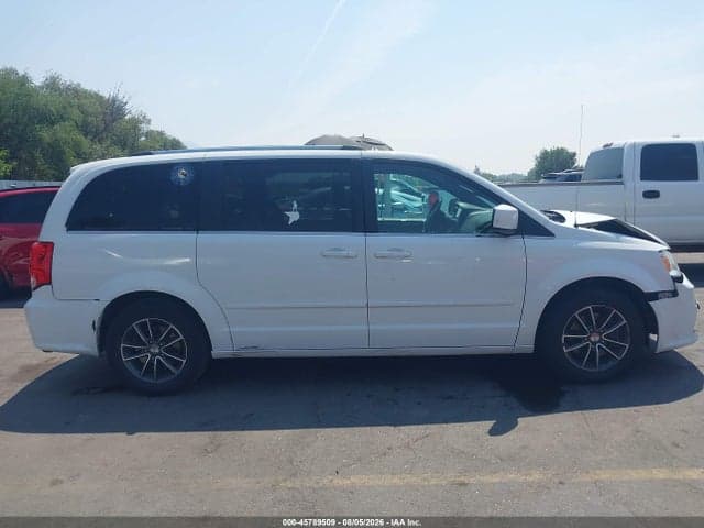 2017 DODGE GRAND CARAVAN SXT 13