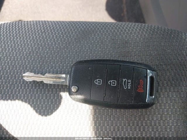 2017 KIA FORTE LX 11