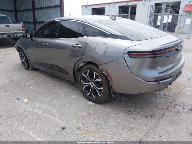 2023 TOYOTA CROWN XLE 3
