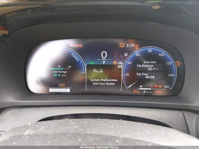 2023 TOYOTA CROWN XLE 7