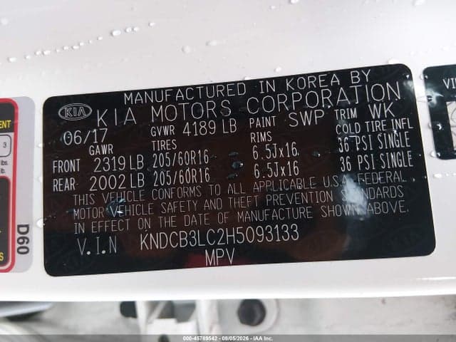 2017 KIA NIRO LX 9