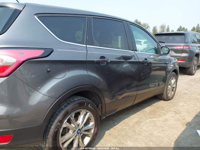 2017 FORD ESCAPE SE 6