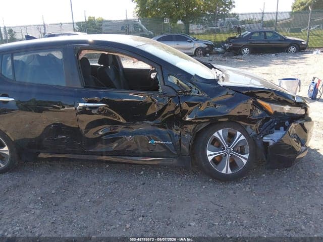 2019 NISSAN LEAF SV 6