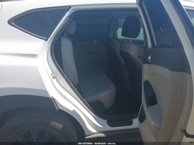 2020 HYUNDAI TUCSON VALUE 8