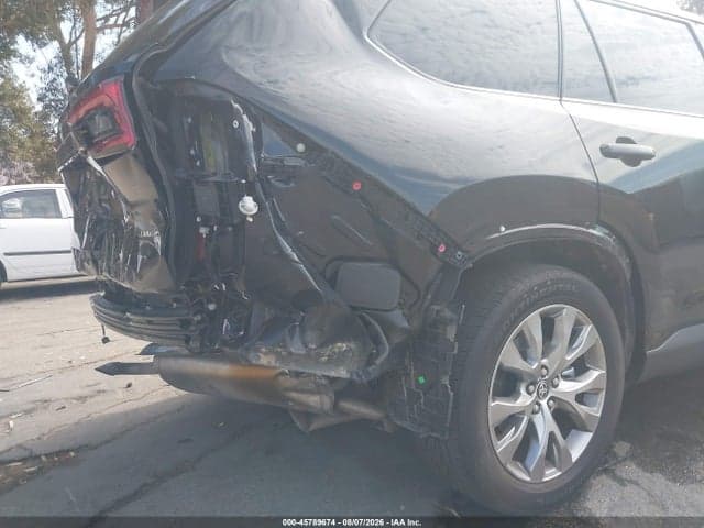 2025 TOYOTA GRAND HIGHLANDER LIMITED 6