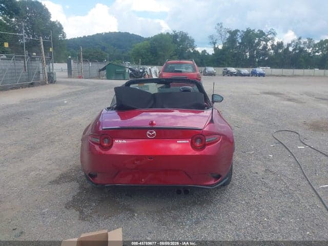 2025 MAZDA MX-5 MIATA CLUB 17