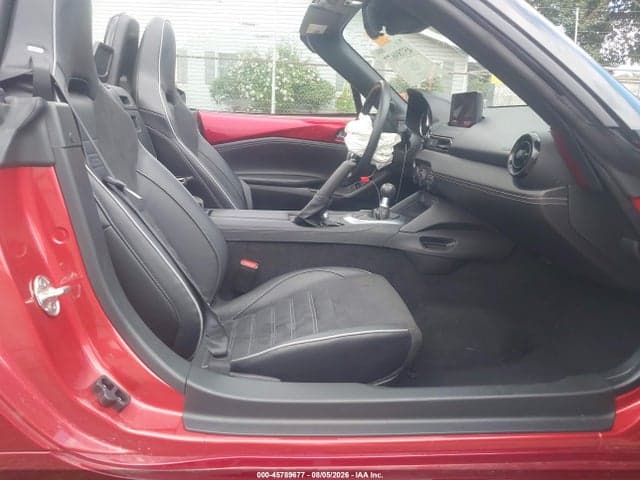 2025 MAZDA MX-5 MIATA CLUB 5