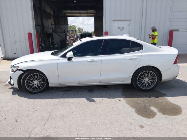 2020 VOLVO S60 T5 MOMENTUM 14