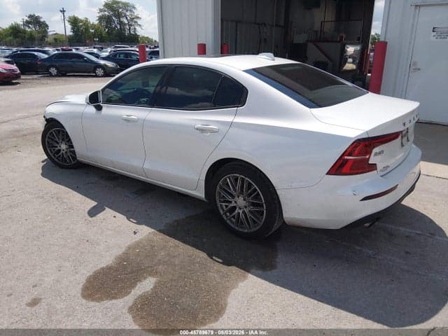 2020 VOLVO S60 T5 MOMENTUM 3