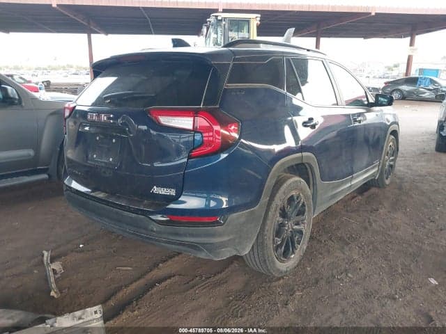 2022 GMC TERRAIN FWD SLE 4