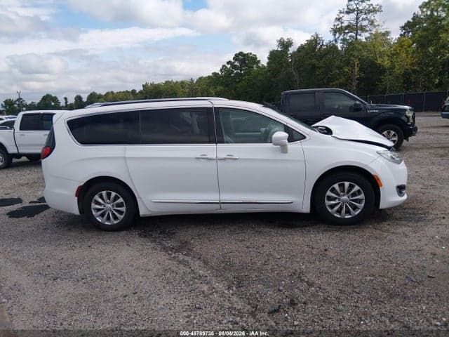 2019 CHRYSLER PACIFICA TOURING L 13
