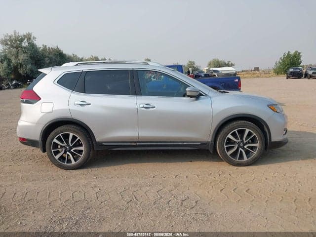 2017 NISSAN ROGUE SL 14