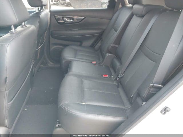 2017 NISSAN ROGUE SL 21