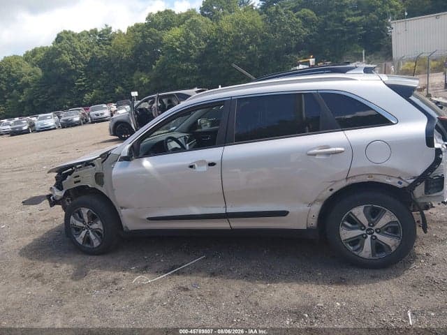 2020 KIA NIRO LX 15