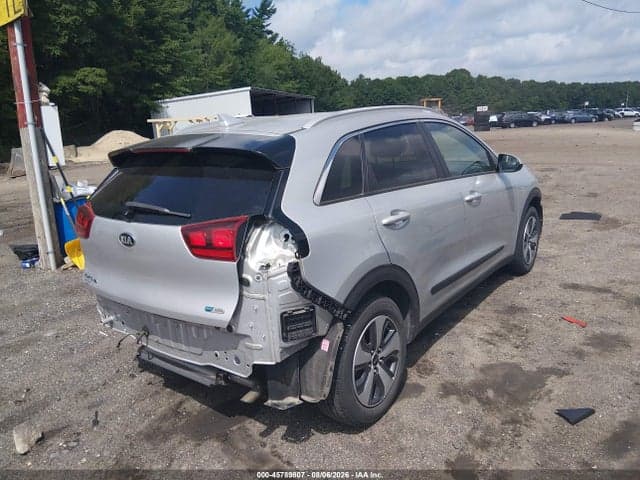 2020 KIA NIRO LX 4