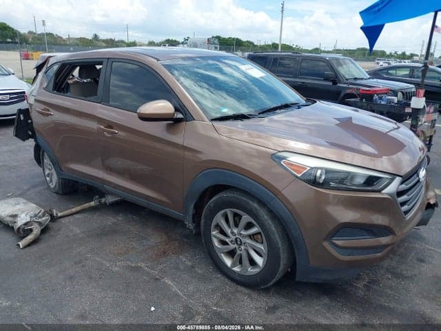 2017 HYUNDAI TUCSON SE 1