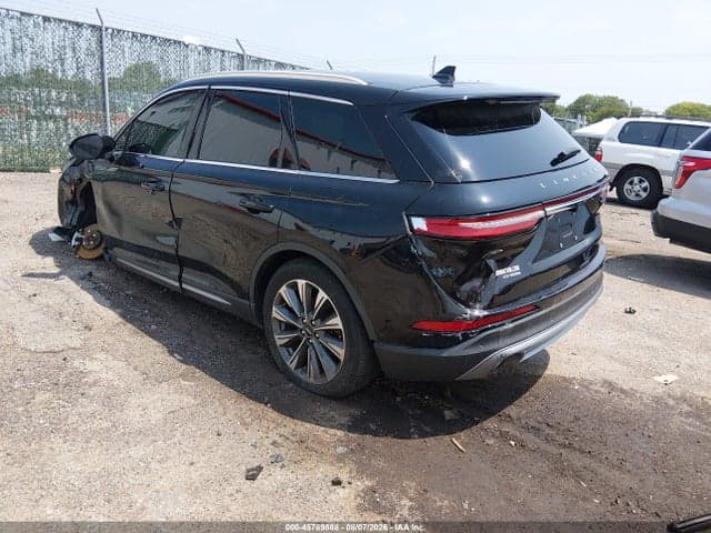 2021 LINCOLN CORSAIR RESERVE 3