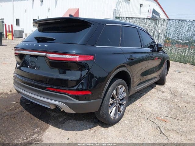 2021 LINCOLN CORSAIR RESERVE 4