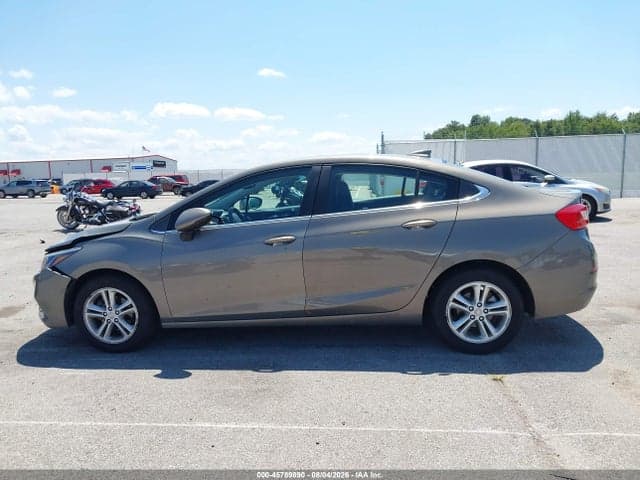 2017 CHEVROLET CRUZE LT AUTO 14
