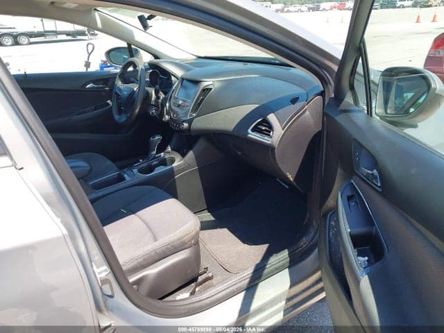 2017 CHEVROLET CRUZE LT AUTO 5