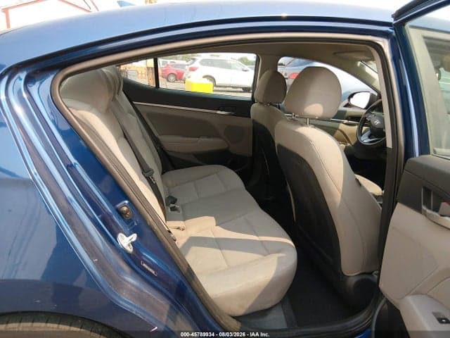 2020 HYUNDAI ELANTRA SEL 8