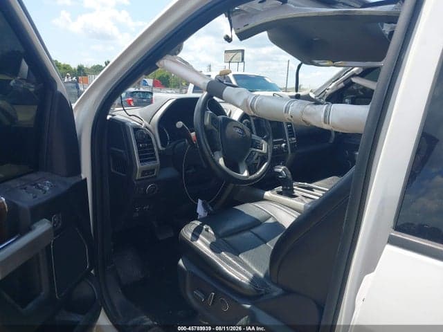 2018 FORD F-150 LARIAT 19