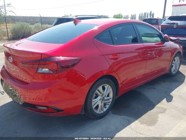2020 HYUNDAI ELANTRA SEL 4