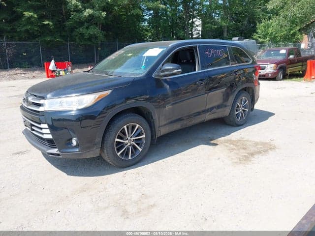 2018 TOYOTA HIGHLANDER XLE 2