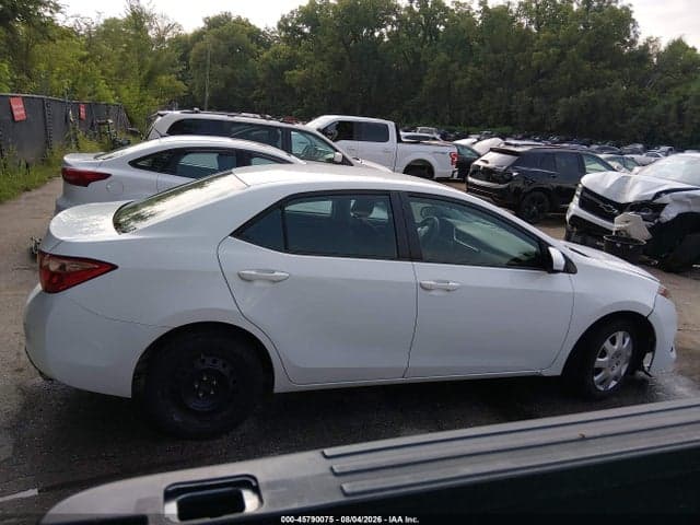 2017 TOYOTA COROLLA LE 14