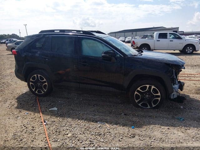 2020 TOYOTA RAV4 ADVENTURE 13