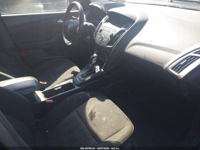2018 FORD FOCUS SE 5