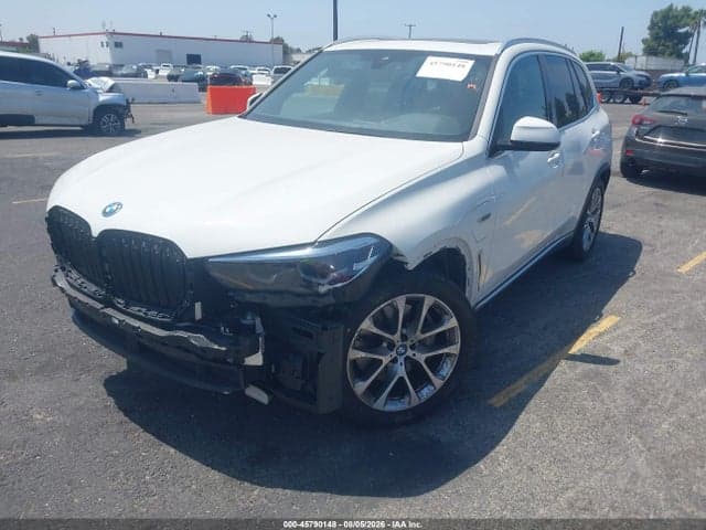 2023 BMW X5 PHEV XDRIVE45E 2