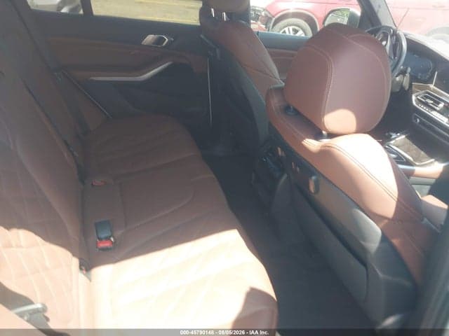 2023 BMW X5 PHEV XDRIVE45E 8