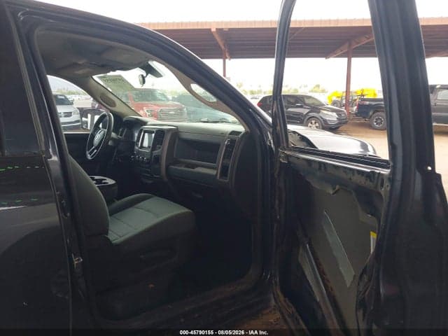 2018 RAM 1500 EXPRESS 4X4 6'4 BOX 5