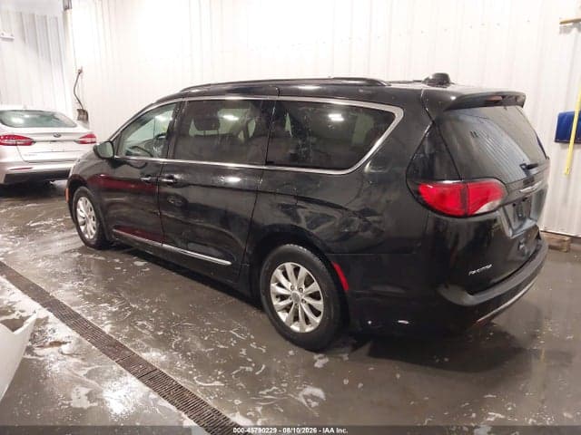 2017 CHRYSLER PACIFICA TOURING-L 3