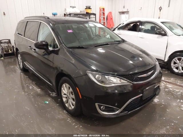 2017 CHRYSLER PACIFICA TOURING-L 6