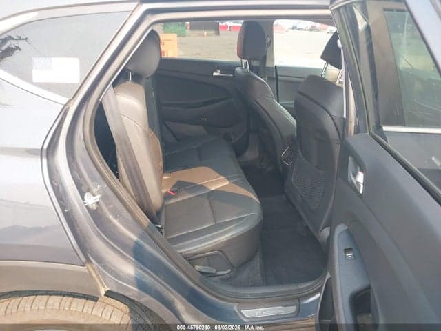 2021 HYUNDAI TUCSON LIMITED 8