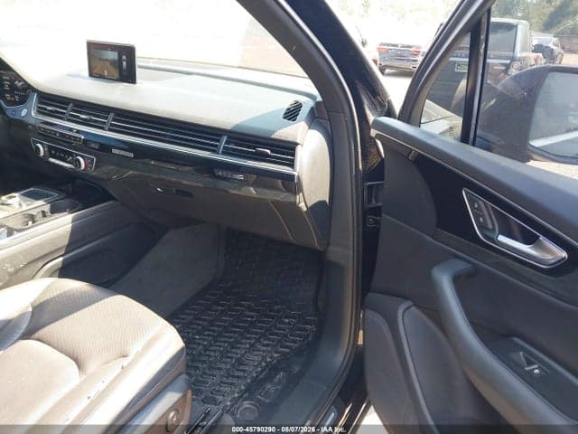 2017 AUDI Q7 3.0T PREMIUM 5