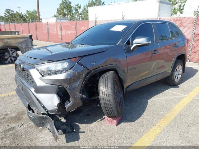 2022 TOYOTA RAV4 LE 2