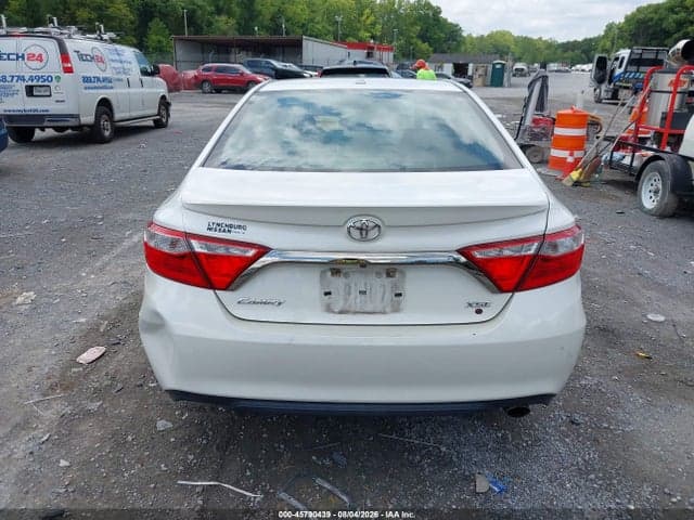 2017 TOYOTA CAMRY XSE 16